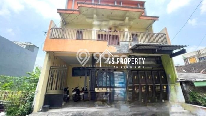 Kost Dijual Lokasi Jebres, Solo, Spesifikasi 3 Kamar Tidur dan Luas 400m2 Kost Dijual Lokasi Jebres, Solo, Spesifikasi 3 Kamar Tidur dan Luas 400m2