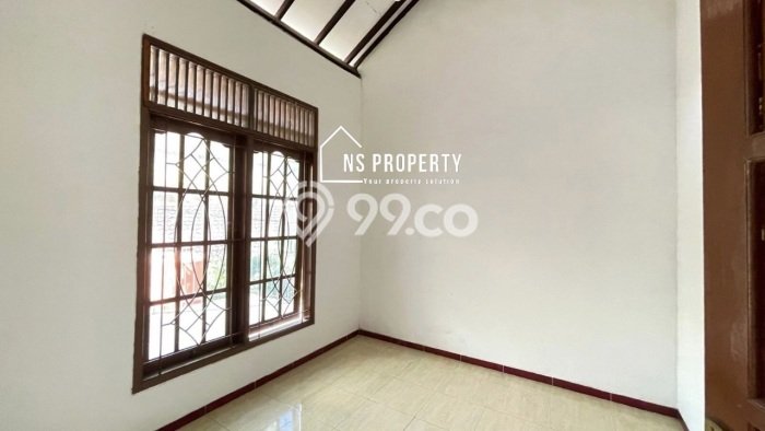 Jual Rumah Favorit Siap Huni LB 235m2 di Kartasura, Sukoharjo Jual Rumah Favorit Siap Huni LB 235m2 di Kartasura, Sukoharjo