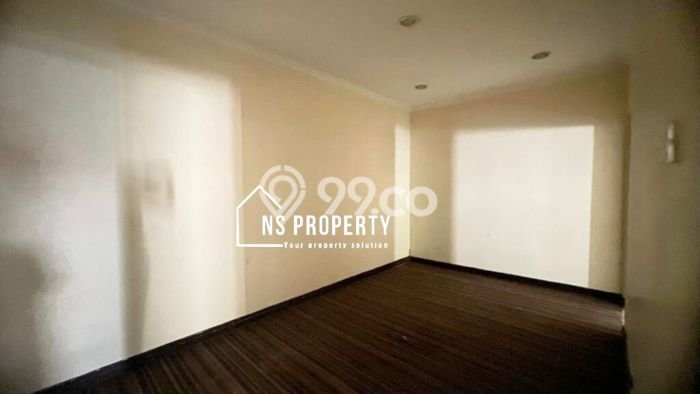 Disewakan Komersial di , Luas 156m2m², Lokasi Premium, Ready Pakai Disewakan Komersial di , Luas 156m2m², Lokasi Premium, Ready Pakai