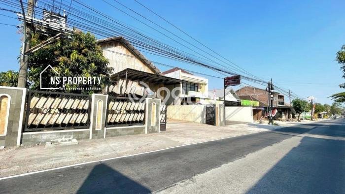 Unit Gudang Dijual di Ngemplak Boyolali 1400m2 Unit Gudang Dijual di Ngemplak Boyolali 1400m2