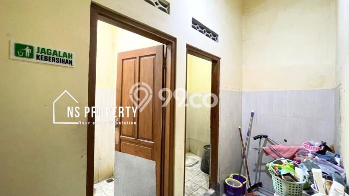 Kost Dijual Lokasi Jebres, Solo, Spesifikasi 3 Kamar Tidur dan Luas 400m2 Kost Dijual Lokasi Jebres, Solo, Spesifikasi 3 Kamar Tidur dan Luas 400m2