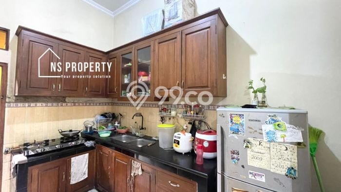 Rumah Modern Cantik 5 KT Siap Huni di Colomadu Rumah Modern Cantik 5 KT Siap Huni di Colomadu