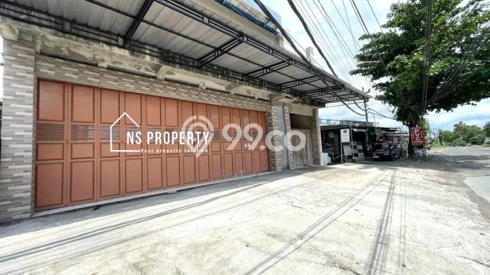Unit Komersial Dijual di Sambi Boyolali 200m2 Unit Komersial Dijual di Sambi Boyolali 200m2