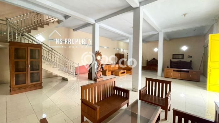 Komersial Bagus LT 286m2 LB 395m2 Dijual di Sawit Boyolali Komersial Bagus LT 286m2 LB 395m2 Dijual di Sawit Boyolali