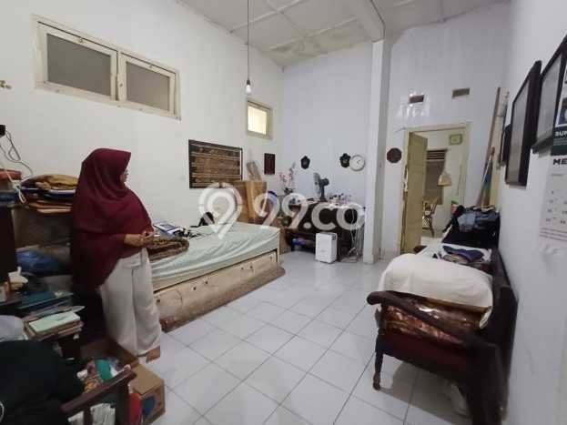 Properti Nyaman 4 KT LT 252m² di Ilir Barat I, Palembang Properti Nyaman 4 KT LT 252m² di Ilir Barat I, Palembang
