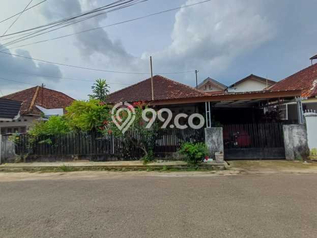 Properti Nyaman 4 KT LT 252m² di Ilir Barat I, Palembang Properti Nyaman 4 KT LT 252m² di Ilir Barat I, Palembang