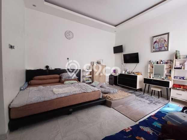 Dijual Rumah 6 Kamar Lokasi Ideal Bagus dan Strategis di Ilir Barat I Dijual Rumah 6 Kamar Lokasi Ideal Bagus dan Strategis di Ilir Barat I