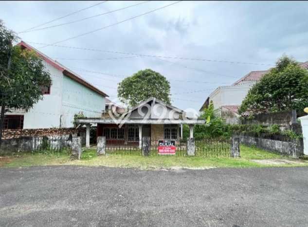 Rumah Strategis Modern Lb 300m2 di Ilir Barat I, Palembang Rumah Strategis Modern Lb 300m2 di Ilir Barat I, Palembang