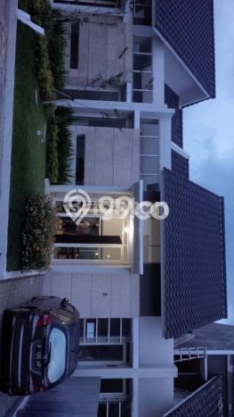 Hunian Elit LB 97m2 Siap Pakai Desain Elegan di Kota Baru Parahyangan, Bandung Hunian Elit LB 97m2 Siap Pakai Desain Elegan di Kota Baru Parahyangan, Bandung