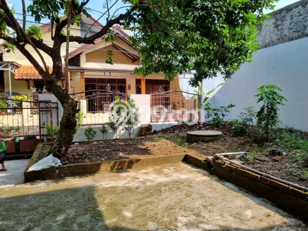 Jual Komersial di Tembalang, Luas 200m², Area Komersial, Jalur Strategis Jual Komersial di Tembalang, Luas 200m², Area Komersial, Jalur Strategis