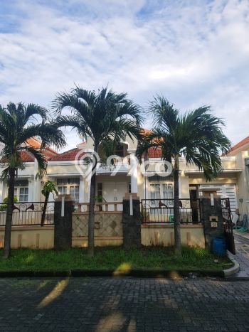 For Sale! Luxury House LT 300m2 Desain Modern di Graha Padma For Sale! Luxury House LT 300m2 Desain Modern di Graha Padma