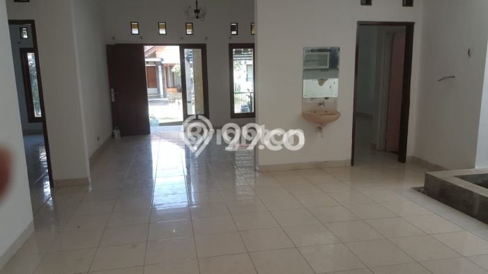Jual Rumah Favorit Siap Huni LB 150m2 di Pedurungan, Semarang Jual Rumah Favorit Siap Huni LB 150m2 di Pedurungan, Semarang