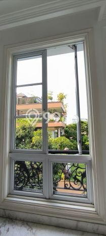 Rumah area , Tangerang, Luas 563m2m² Bangunan 744m2m² - INVESTASI TERBAIK! Rumah area , Tangerang, Luas 563m2m² Bangunan 744m2m² - INVESTASI TERBAIK!