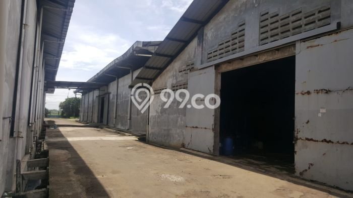 Unit Pabrik Dijual di Cikande Serang 12000m2 Unit Pabrik Dijual di Cikande Serang 12000m2