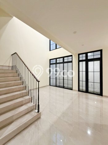 Ready to Use! Premium House LT 120m2 Desain Modern di Gading Serpong Ready to Use! Premium House LT 120m2 Desain Modern di Gading Serpong