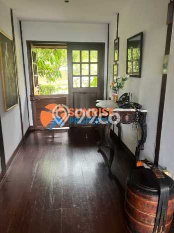 Vila Terawat Kawasan Batam Kota, Ukuran 224m2m², Posisi Premium dengan jalan mudah Vila Terawat Kawasan Batam Kota, Ukuran 224m2m², Posisi Premium dengan jalan mudah