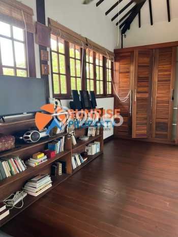 Vila Terawat Kawasan Batam Kota, Ukuran 224m2m², Posisi Premium dengan jalan mudah Vila Terawat Kawasan Batam Kota, Ukuran 224m2m², Posisi Premium dengan jalan mudah