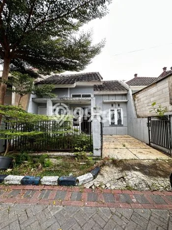 Rumah Modern Minimalis 2 Kamar Siap Huni di Lawang Rumah Modern Minimalis 2 Kamar Siap Huni di Lawang