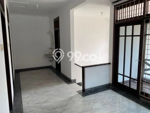 Rumah Sewa Jakarta Barat LT 212m2 LB 158m2 Area Alfa Indah Rumah Sewa Jakarta Barat LT 212m2 LB 158m2 Area Alfa Indah