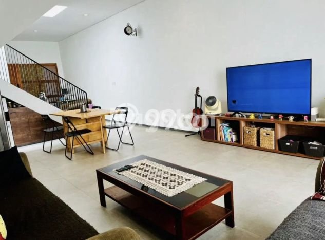 Dijual Hunian Mewah dengan Fasilitas Sekitar Komplit di Mampang Prapatan, Jakarta Selatan Dijual Hunian Mewah dengan Fasilitas Sekitar Komplit di Mampang Prapatan, Jakarta Selatan