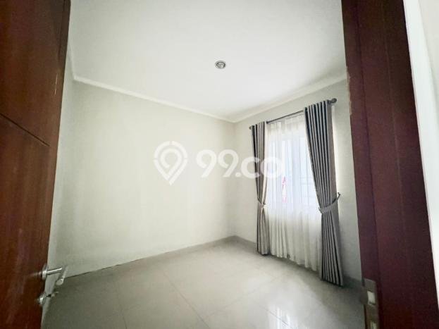 Siap Huni Rumah Mewah 5 Kamar di Tangerang Dekat ke Mana Pun Siap Huni Rumah Mewah 5 Kamar di Tangerang Dekat ke Mana Pun