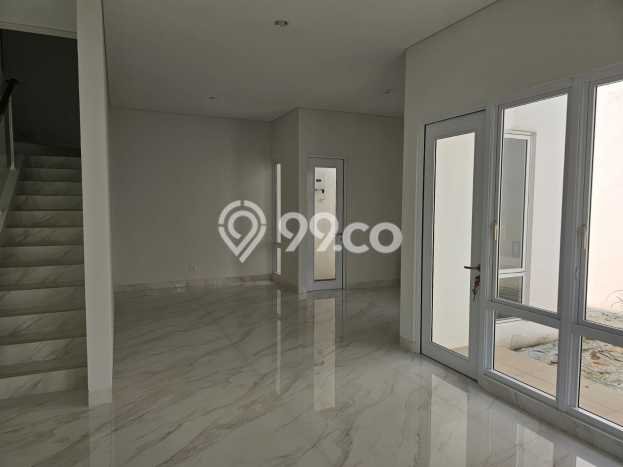 Hunian Mewah LB 196m2 Siap Huni Desain Elegan di Gading Serpong, Tangerang Hunian Mewah LB 196m2 Siap Huni Desain Elegan di Gading Serpong, Tangerang