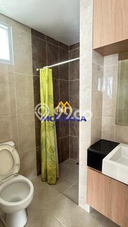 Hunian Strategis 125m2 di Gading Serpong Tangerang 4 Bedroom Hunian Strategis 125m2 di Gading Serpong Tangerang 4 Bedroom