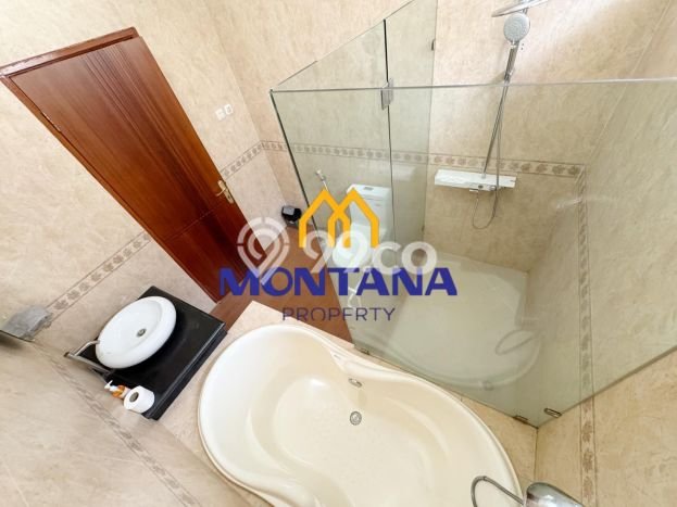 Dijual Rumah Premium dengan Fasilitas Sekitar Lengkap di Tangerang, Tangerang Dijual Rumah Premium dengan Fasilitas Sekitar Lengkap di Tangerang, Tangerang