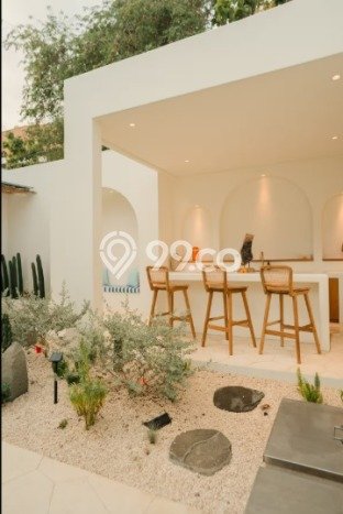 HARGA MENARIK! Vila Kawasan , Ukuran 465m2m², Area Strategis dengan jalan bagus HARGA MENARIK! Vila Kawasan , Ukuran 465m2m², Area Strategis dengan jalan bagus