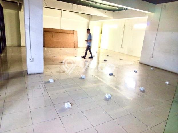 Ruko Dijual di Prime Area Jakarta Barat Luas 2000m2 Ruko Dijual di Prime Area Jakarta Barat Luas 2000m2