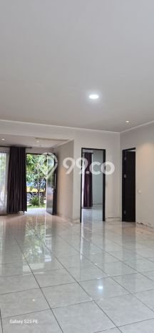 Disewakan Cepat Rumah Kondisi Bagus di Area BSD, Tangerang Selatan Disewakan Cepat Rumah Kondisi Bagus di Area BSD, Tangerang Selatan