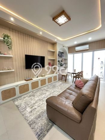Jual Rumah Luas Elegan Dengan View Cantik di Green Lake City, Jakarta Barat Jual Rumah Luas Elegan Dengan View Cantik di Green Lake City, Jakarta Barat