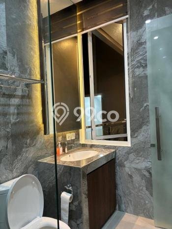 Rumah Luxury Modern Tanpa Renovasi di Gading Serpong Tangerang Rumah Luxury Modern Tanpa Renovasi di Gading Serpong Tangerang