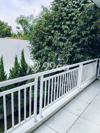 Rumah Luxury Modern Siap Huni di BSD Tangerang Rumah Luxury Modern Siap Huni di BSD Tangerang