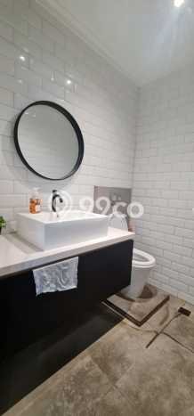 Unit Gudang Dijual di Jakarta Barat LT 1250m2 & LB 1100m2 Unit Gudang Dijual di Jakarta Barat LT 1250m2 & LB 1100m2