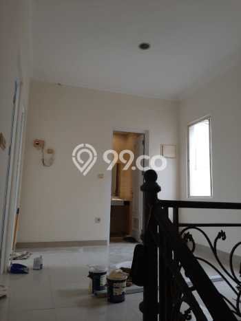 Dijual Rumah Mewah Megah Dengan View Cantik di Green Lake City, Jakarta Barat Dijual Rumah Mewah Megah Dengan View Cantik di Green Lake City, Jakarta Barat