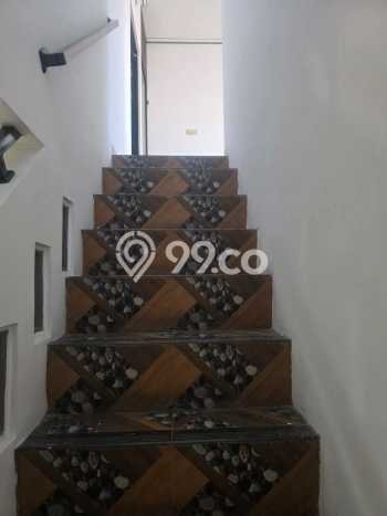 Rumah Strategis Modern Lb 130m2 di Cipondoh, Tangerang Rumah Strategis Modern Lb 130m2 di Cipondoh, Tangerang
