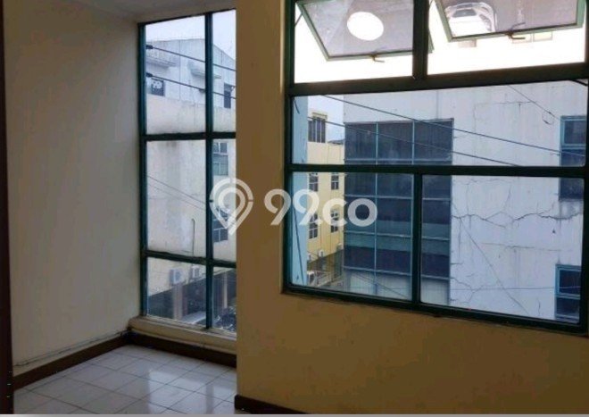Untuk Dijual Ruko di Mampang Prapatan Jakarta Selatan LT 75m2 / LB 205m2 Untuk Dijual Ruko di Mampang Prapatan Jakarta Selatan LT 75m2 / LB 205m2