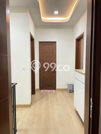 Jual Rumah Luas Elegan Dengan View Cantik di Green Lake City, Jakarta Barat Jual Rumah Luas Elegan Dengan View Cantik di Green Lake City, Jakarta Barat