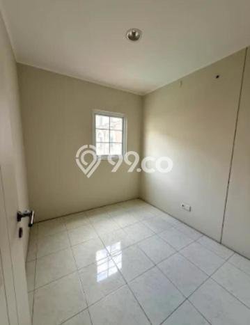 Dijual Hunian Rumah Terawat 4 Kamar di BSD, Tangerang Dijual Hunian Rumah Terawat 4 Kamar di BSD, Tangerang