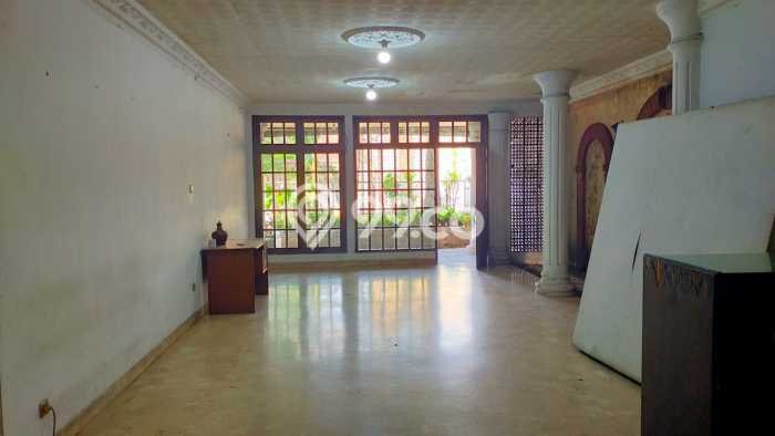Rumah Eksklusif Siap Huni LT 307m2 di Mampang Prapatan, Jakarta Selatan Rumah Eksklusif Siap Huni LT 307m2 di Mampang Prapatan, Jakarta Selatan