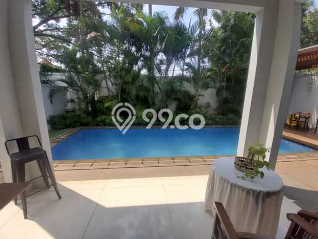 Rumah Elit LB 279m2 Siap Huni Desain Elegan di Kemang, Jakarta Selatan Rumah Elit LB 279m2 Siap Huni Desain Elegan di Kemang, Jakarta Selatan