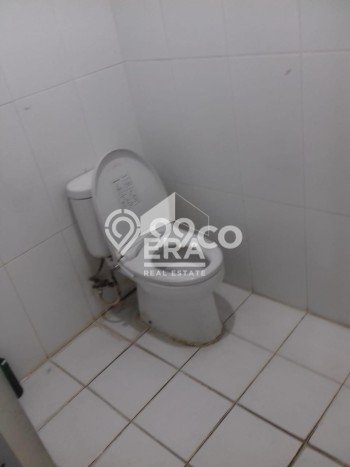 Lokasi Strategis! Dijual Gudang Bisnis di Sawah Besar, Jakarta Pusat Kondisi Baik Lokasi Strategis! Dijual Gudang Bisnis di Sawah Besar, Jakarta Pusat Kondisi Baik