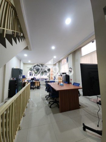 Unit Ruko Dijual di Bekasi LT 45m2 & LB 113m2 Unit Ruko Dijual di Bekasi LT 45m2 & LB 113m2