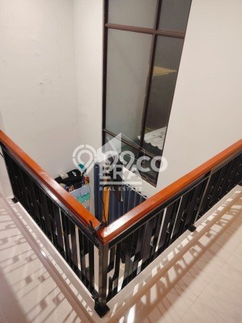 Rumah Strategis Minimalis Lb 80m2 di Cakung, Jakarta Timur Rumah Strategis Minimalis Lb 80m2 di Cakung, Jakarta Timur