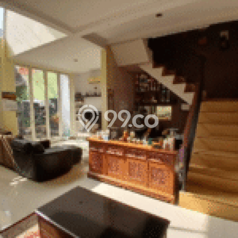 For Sale! Luxury House LT 225m2 Desain Elegan di Grand Wisata For Sale! Luxury House LT 225m2 Desain Elegan di Grand Wisata