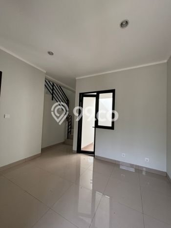 Jarang Ada! Rumah Kontrakan 2 Kamar Bagus Siap Huni Summarecon Crown Gading Jarang Ada! Rumah Kontrakan 2 Kamar Bagus Siap Huni Summarecon Crown Gading