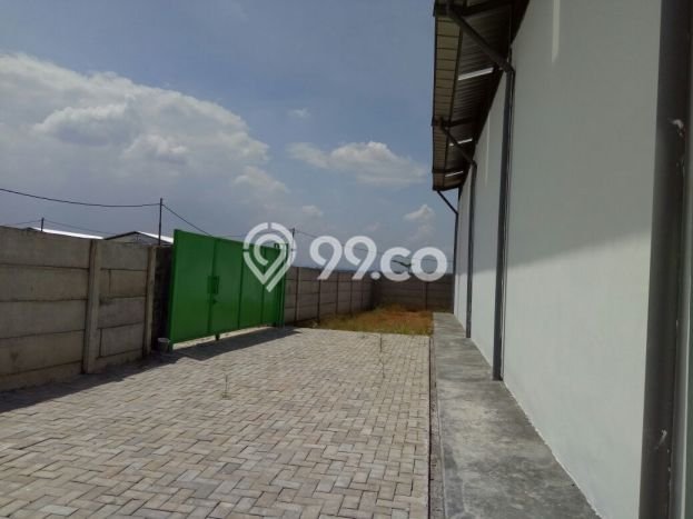 Gudang Bagus Dijual LB 252m2 Lokasi Strategis Tangerang Area Cocok untuk Bisnis Gudang Bagus Dijual LB 252m2 Lokasi Strategis Tangerang Area Cocok untuk Bisnis