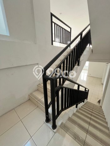 Ruko Bagus Dijual LB 227m2 Lokasi Strategis Jakarta Timur Area Cocok untuk Berbisnis Ruko Bagus Dijual LB 227m2 Lokasi Strategis Jakarta Timur Area Cocok untuk Berbisnis