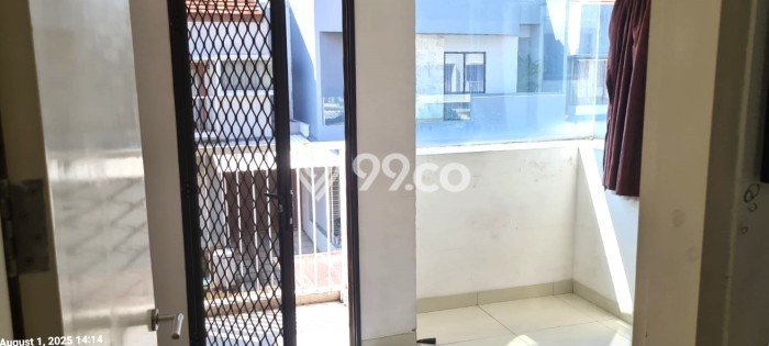 Rumah Elit LB 156m2 Siap Huni Desain Elegan di Jakarta Garden City, Jakarta Timur Rumah Elit LB 156m2 Siap Huni Desain Elegan di Jakarta Garden City, Jakarta Timur